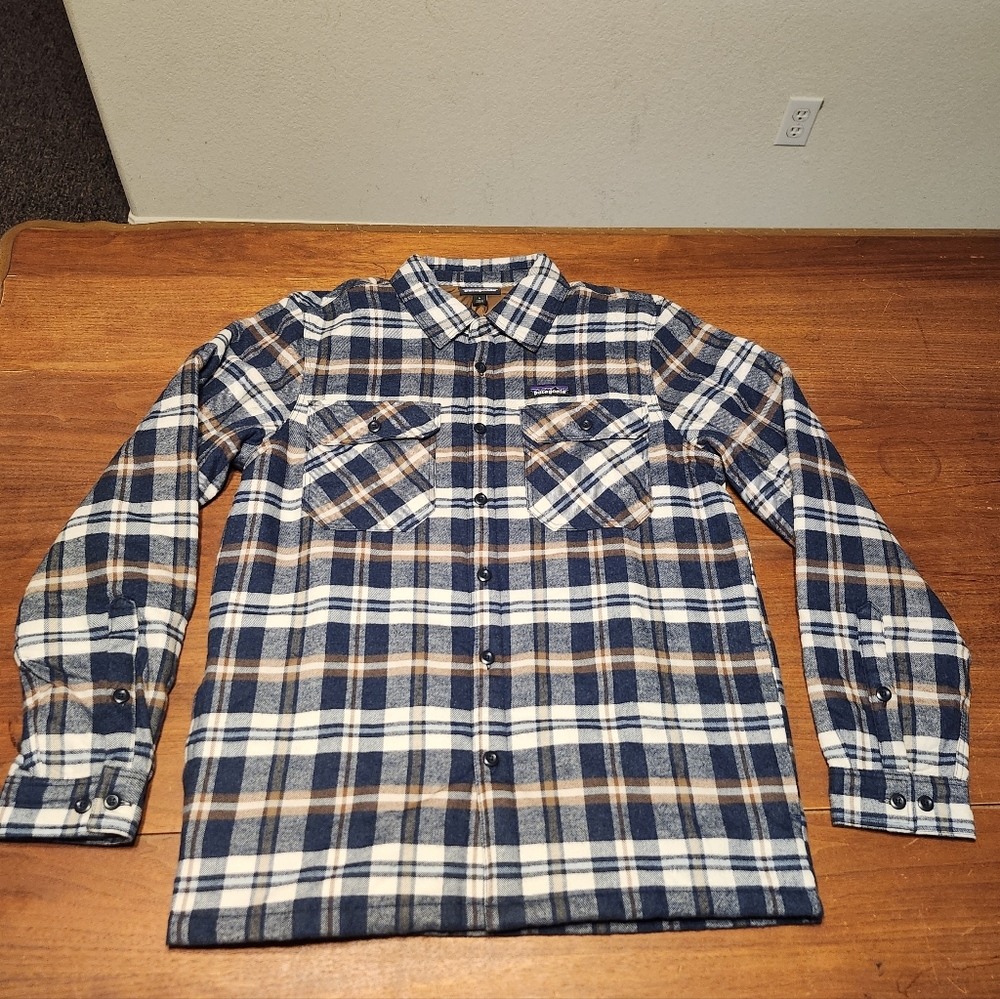 Patagonia Insulated Shacket Midweight Fjord Flannel Shirt M Plaid 20385